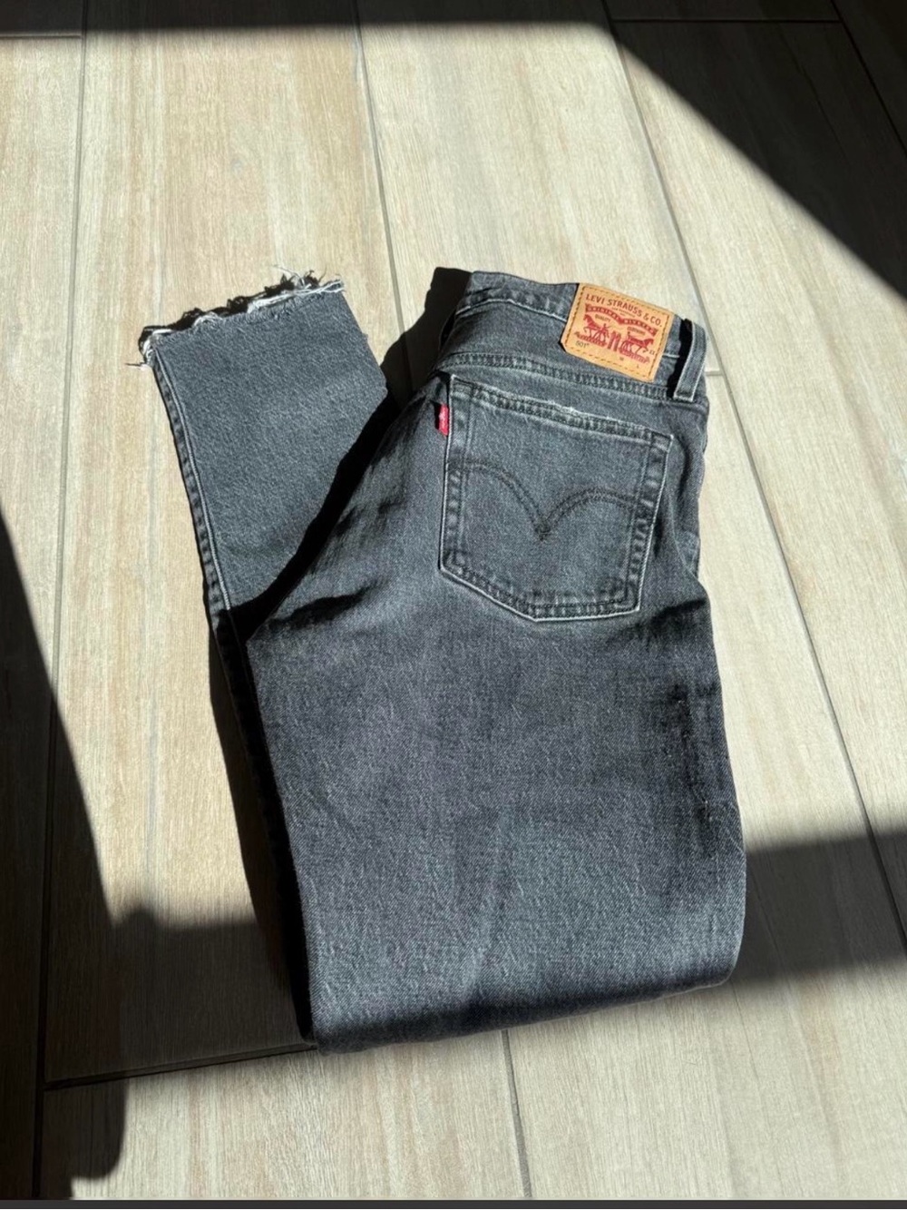 Levi's 501 W 27x28 Black Vintage skinny Jeans
